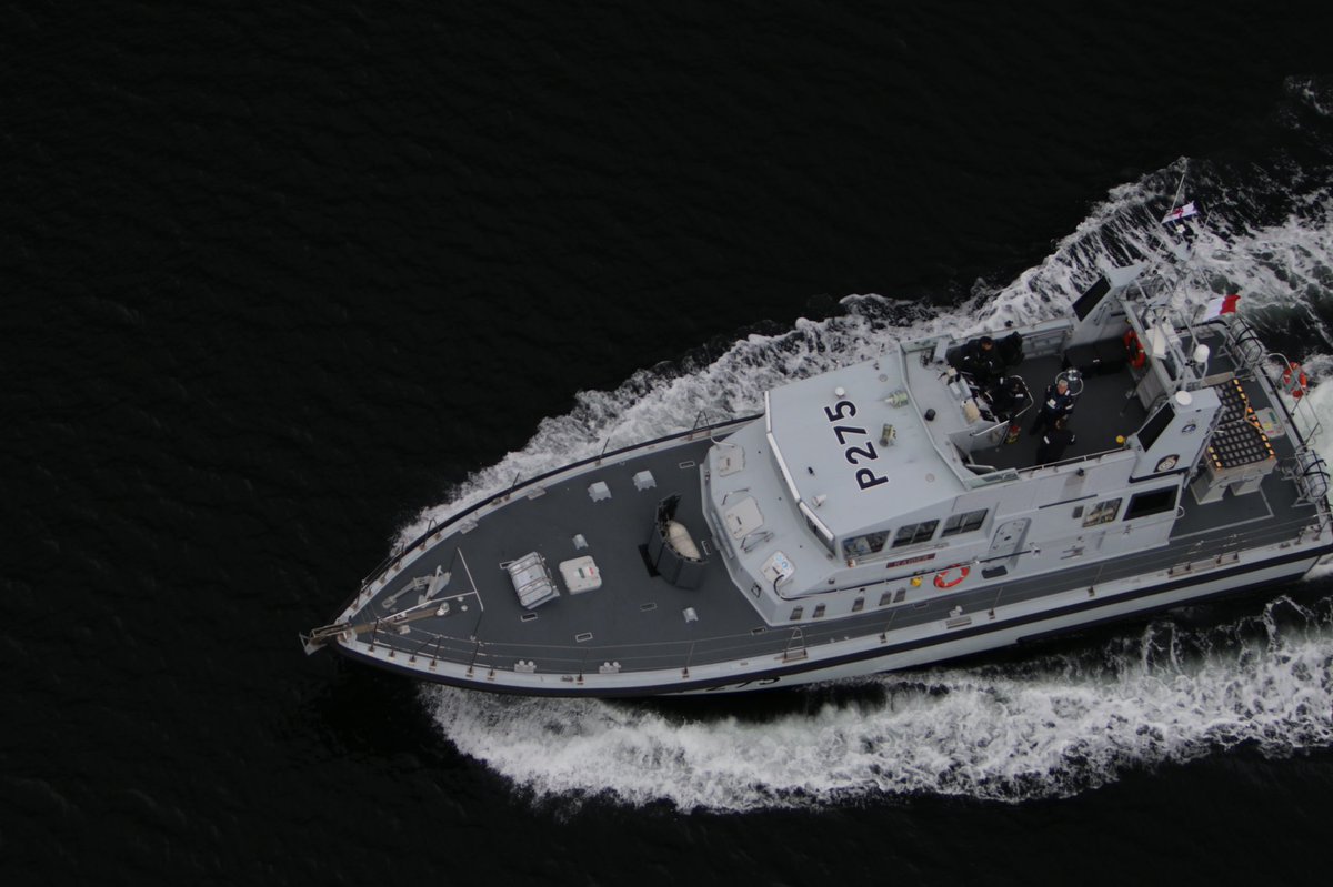 hms_raider's tweet photo. We might be made of GRP, but we look pretty steely in these phots! #smallshipbigimpact https://t.co/fTJKZtuPKu