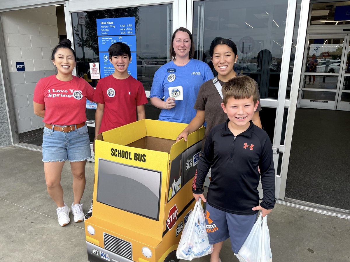 LiveSpringdale's tweet image. The United Way was doing their annual “Fill The Bus” school supply drive! My kid wanted to help out so we filled two bags. Get over to Walmart Store 54 on Pleasant and help them out today so they can help the kids of Springdale!