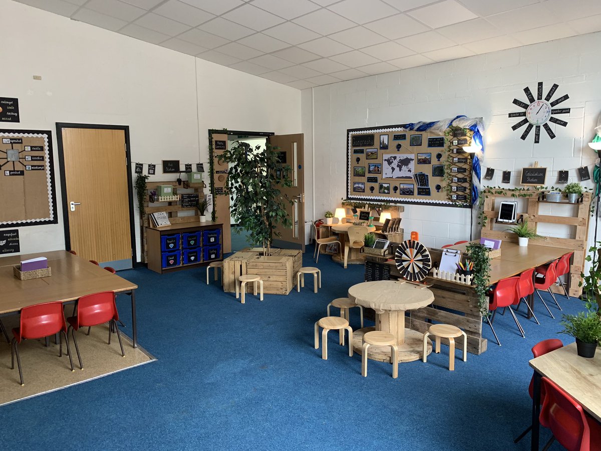 W_Russell94's tweet photo. Classroom’s ready so I can now turn off and not think about school for 5 weeks 😅🤞🏻 https://t.co/WheFFRVKyI