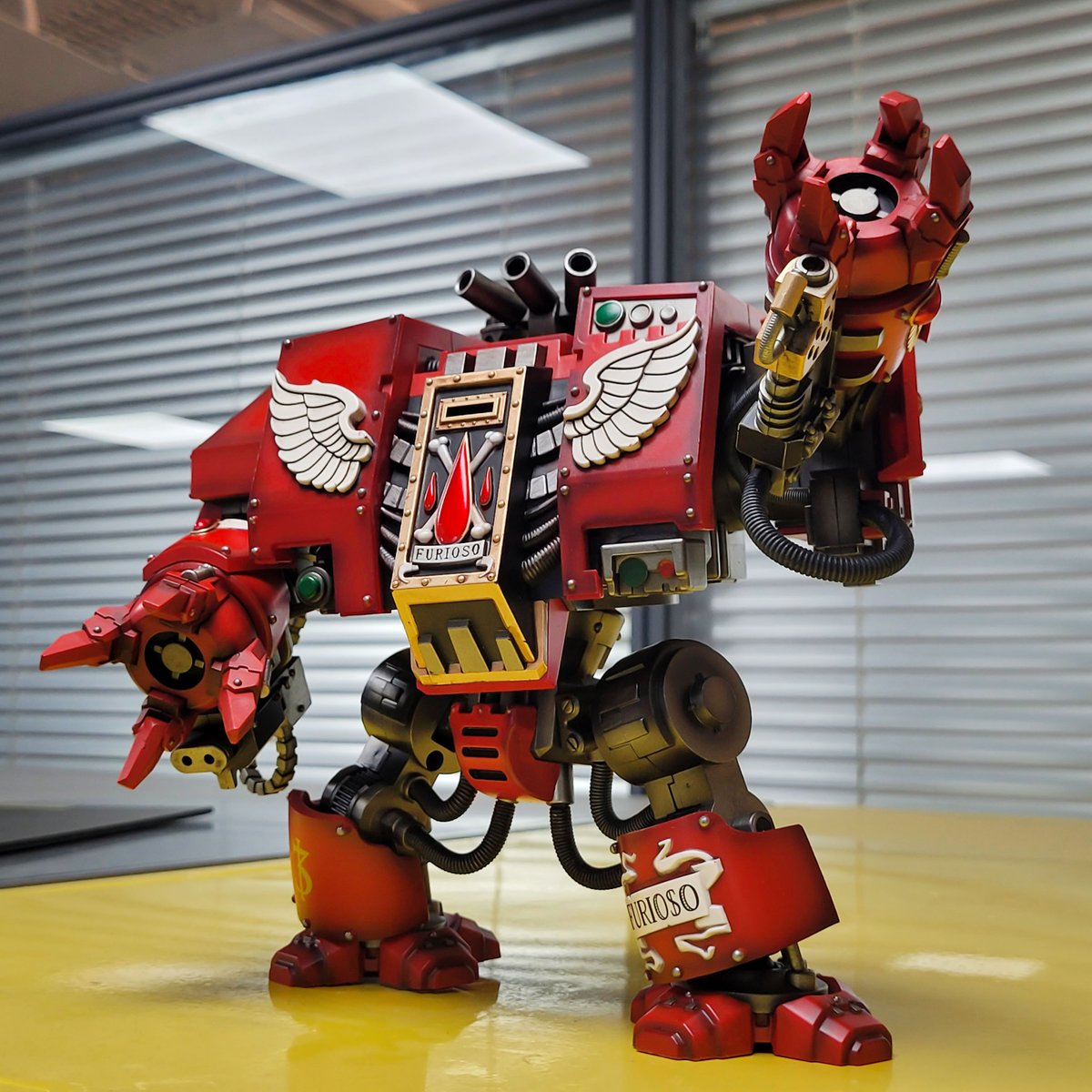 Kikastore2's tweet photo. JOYTOY Warhammer 40K Blood Angels Furioso Brother Samel Dreadnought 1/18 Scale Figure😊
🛒https://t.co/WogkGNvNo0
#joytoy #warhammer40k #Blood #gift #shop #actionfigure #brother #mech #toy https://t.co/HxOpf9LbYz