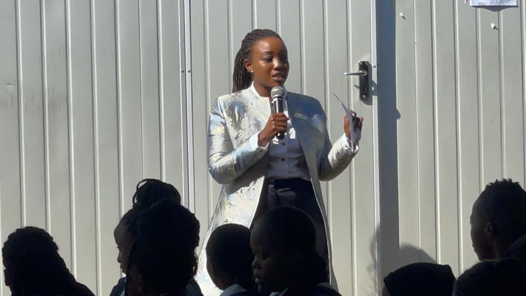 Tshegohaco Moagi on Twitter "Earlier today I had the privilege of interacting with learners