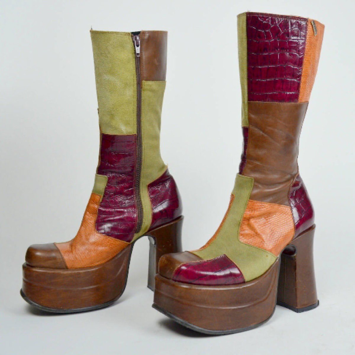 mxssyast's tweet photo. el dante's vintage shoes https://t.co/KXWbAA7Ev3