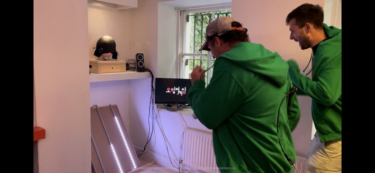EscapeArcade's tweet photo. Can you out run by the gaze of the doll? Find out at https://t.co/phk6O73eNn Red Light, Green Light by Tom Dixon is a wearable tech game inspired by #SquidGame #EscapadeArcade #EscapeArcade https://t.co/tnNepnrSvj