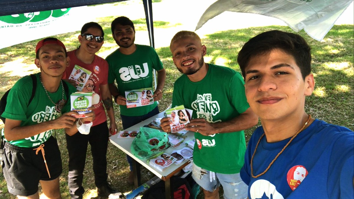 UJS_Para's tweet photo. O Fórum Social Pan-Amazônico começou, e nós estivemos presentes na marcha de abertura. Durante os dias do evento estaremos com nossa tenda na UFPA , que está sediando o evento.

O FOSPA e é um espaço importante para a contribuição dos movimentos sociais pela Amazônia.

Cola lá 👊🏽 https://t.co/rQX9KWo5Mm