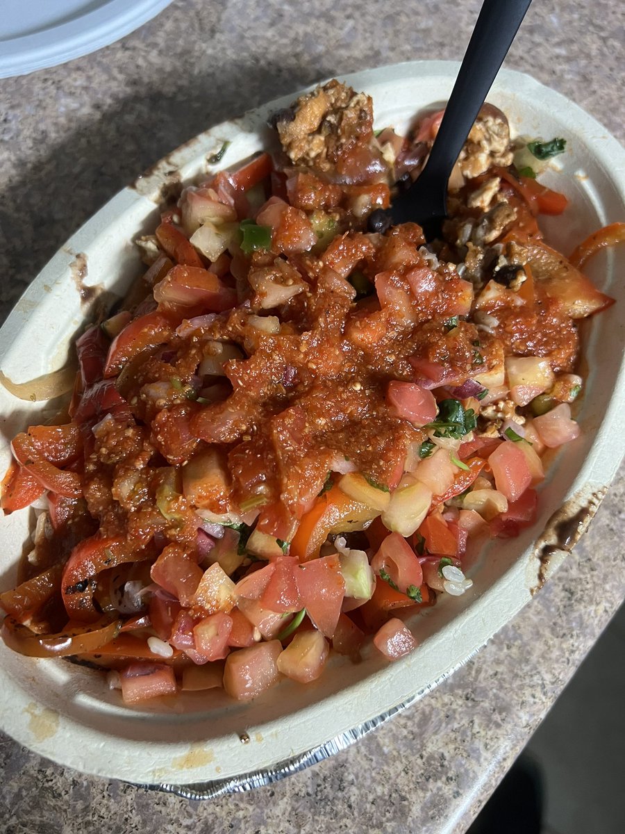 Same every time. Brown rice. Black beans. Sofritas. Fajitas. Mild &amp; hot. ✔️