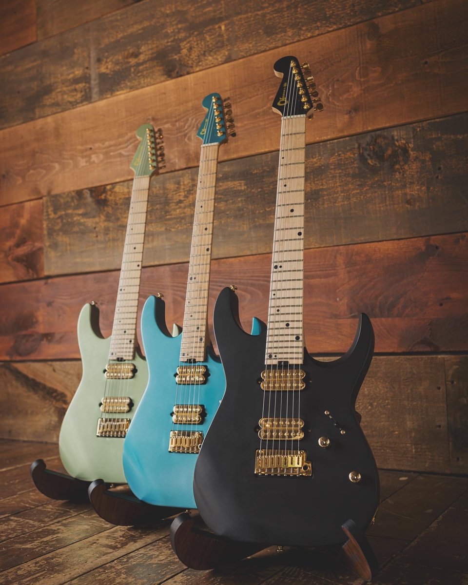 CharvelGuitars's tweet photo. #regram @angelvivaldiofficial You open your bedroom door and see this… what do you do?⁠ #novas #charvel #charvelguitars #angelvivaldi #signatureartist   

Find an authorized dealer carrying these sig models here: ⁠https://t.co/bibl2CZ2QH
⁠ https://t.co/DzHEhmu8xY