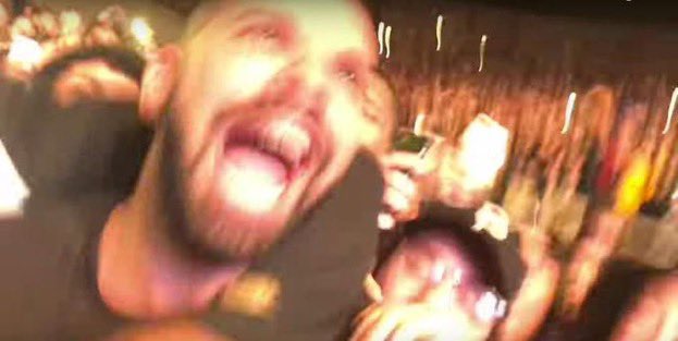JennieM_'s tweet photo. Me when Bad bunny started singing Soy Pero and Diles🫠 https://t.co/4lbCpxE13T