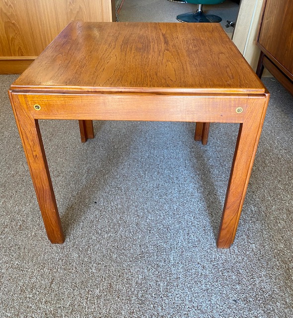 AtticTreasuresV's tweet photo. A vintage shopping adventure lie just ahead! @AtticTreasuresV
#vintagefurniture #buyandsell #midcenturymodern #MCM #antique #retro #interiordesign #vintagevancouver #vancouverfurniture #retrofind https://t.co/flWwpb9PZy