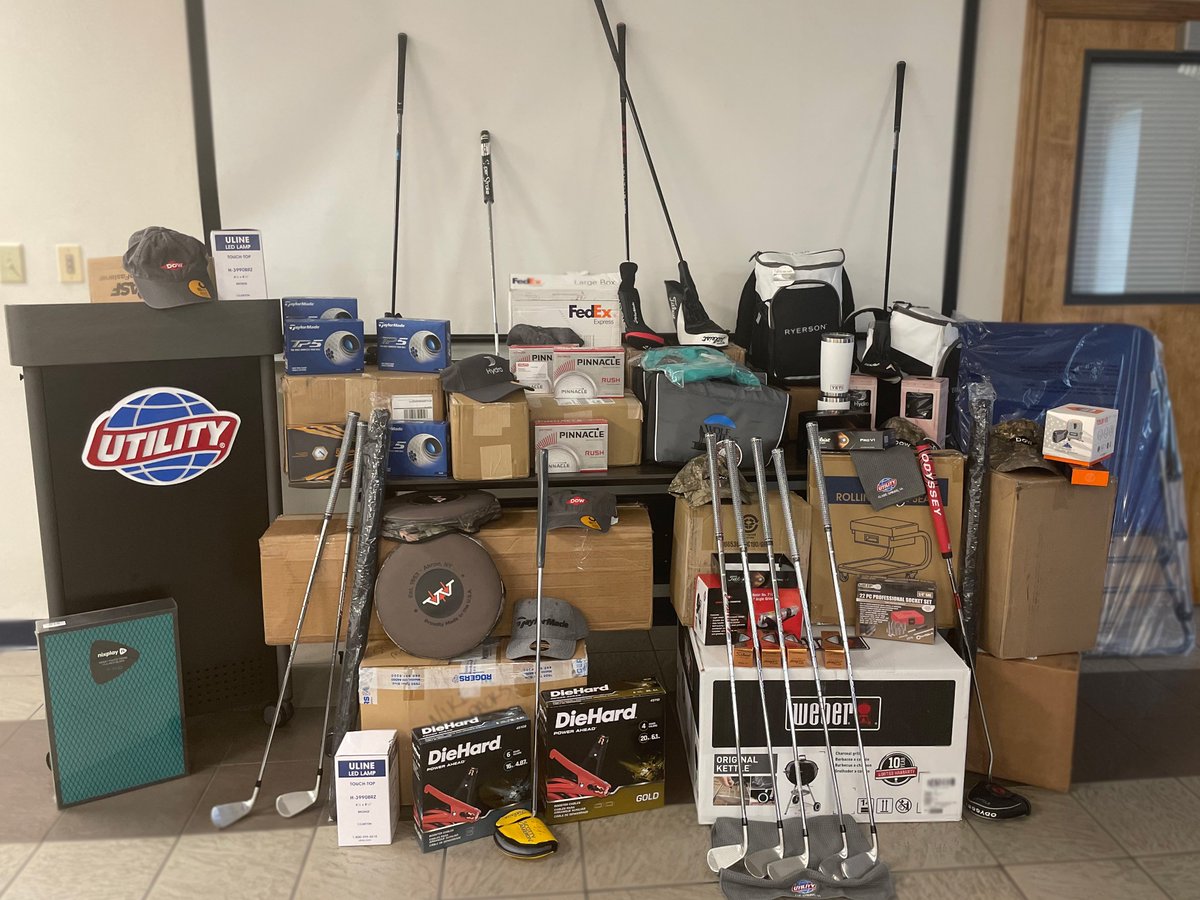 UTMGladeSpring's tweet image. Getting our prizes ready for our #upcoming 2022 Utility Trailer Glade Spring Golf Tournament! Here's a sneak peak 👀 Can't wait to enjoy the delicious food too!