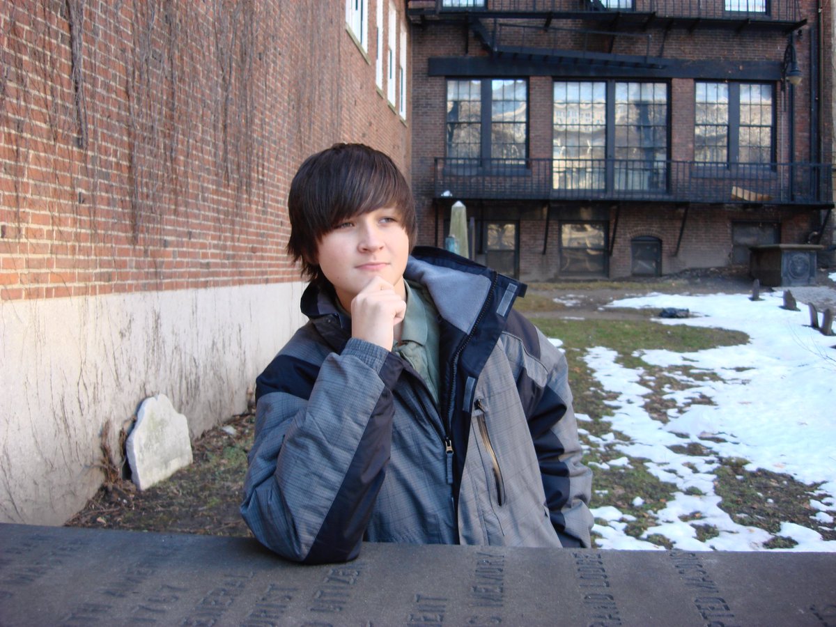 Big birthday shout out to my brother  <a href="/johnsummit/">John Summit</a>! I think it’s time to bring this haircut back…who’s with me?