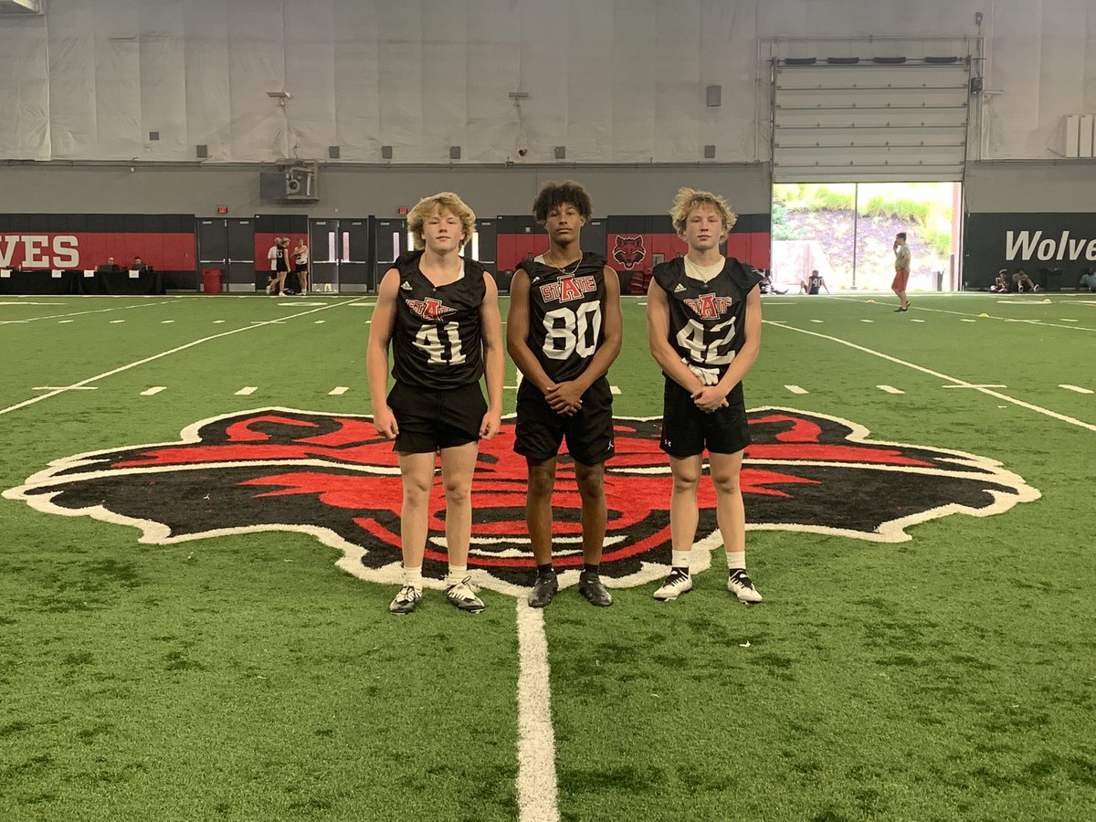 Elkins boys putting in work at AState today in the wolfs den <a href="/drewmorgan15/">Drew Morgan</a>