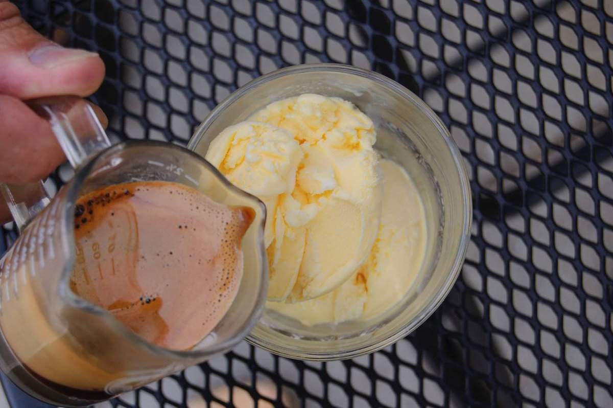 sidetrackcafe's tweet photo. Affogatos are the perfect hot and cold summer treat. Come by and grab a pick me up! https://t.co/XwlqwSeX4N