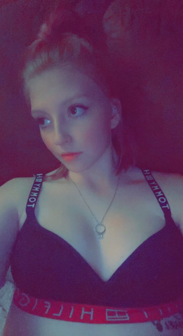 Hey fuckers I know you just got paid. Get in my DMs and worship me! #findom #findombrat #paypig #humanatm<a href="/tag/findom"class="tags"><span>#findom</span></a><a href="/tag/paypig"class="tags"><span>#paypig</span></a><a href="/tag/humanatm"class="tags"><span>#humanatm</span></a><a href="/tag/findombrat"class="tags"><span>#findombrat</span></a>