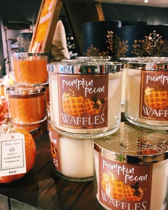 Ugh, can&rsquo;t wait 😭🍁🎃 https://t.co/OOGmWWfVlF