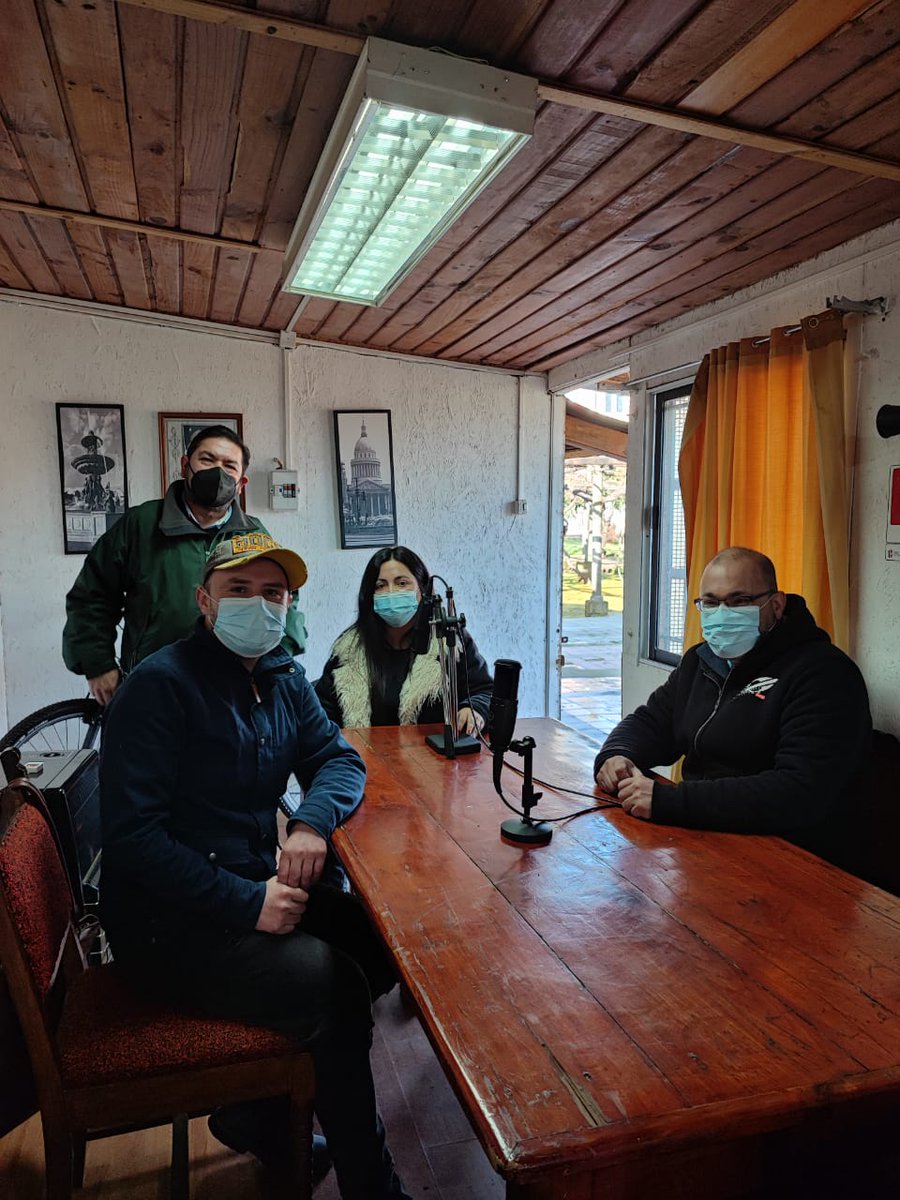 Entrevista a <a href="/Irinis_Diaz/">Irina Díaz-Gálvez</a> Ronald Flores y Jaime Cortés, para radio San Alfonso de #Cauquenes para dar a conocer el trabajo de rescate de vides patrimoniales en el marco de proyecto FIC Maule "Valorización de vides del Maule" <a href="/iniachile/">INIA Chile</a> @consejoregmaule <a href="/GOREMaule/">Gobierno Regional Del Maule</a> #asocgremialvino