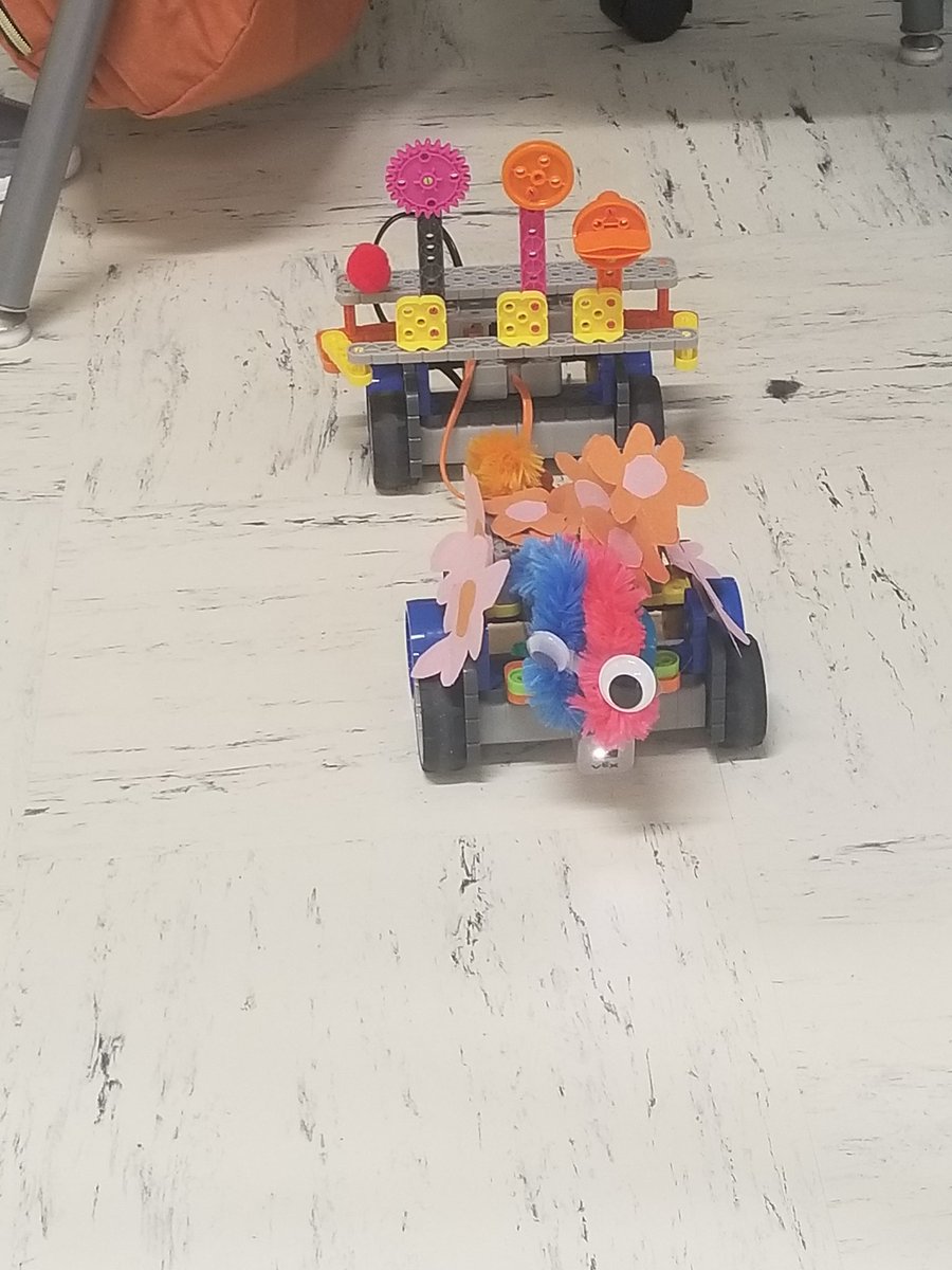 Getting ready for our parade! <a href="/VivianH87841036/">Vivian Hodges Willis</a>