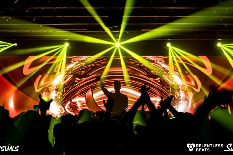 Sunbar Tempe tweet media