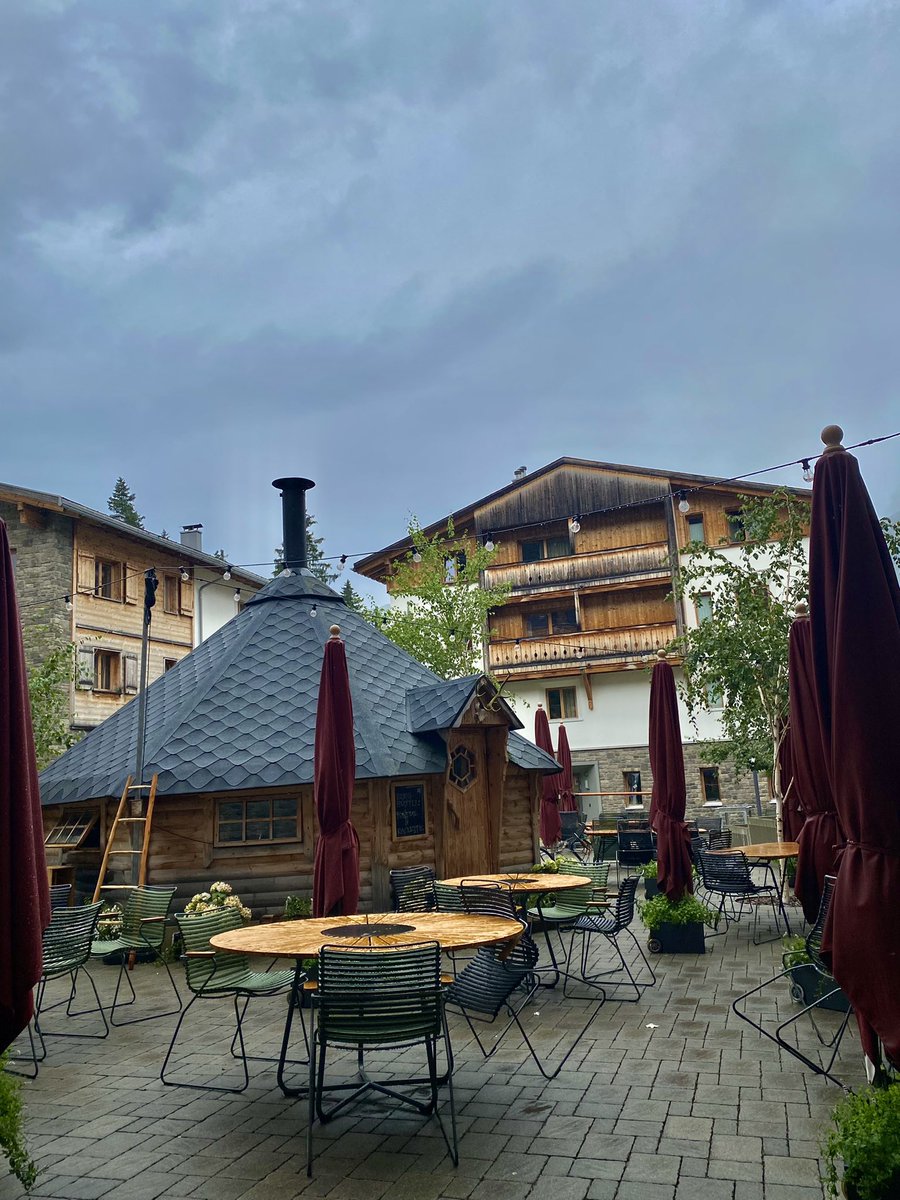 _vstr9's tweet image. Randoms #4