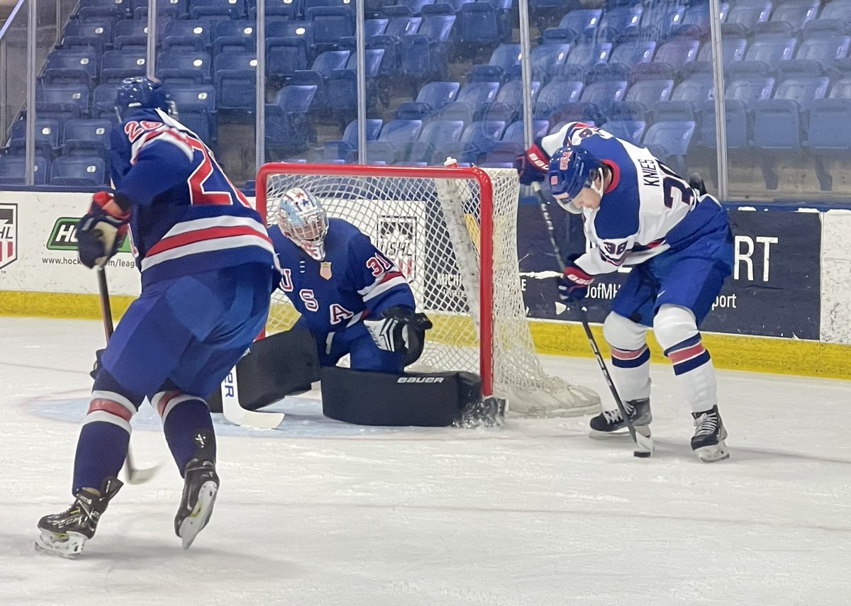 ProHockey_WEST's tweet photo. This is pretty scary thought if you are goalie… @GopherHockey sophomore, @MapleLeafs draft pick and Arizona native Matthew Knies during today’s @usahockey #NJEC #2022WJC scrimmage https://t.co/I0ovZkbXTL