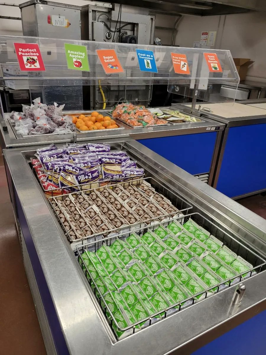 Covina-Valley Unified School District will continue to serve healthy and nutritious meals to students at no charge for the 2022-23 school year! Visit buff.ly/3zmnNB7 to learn more.