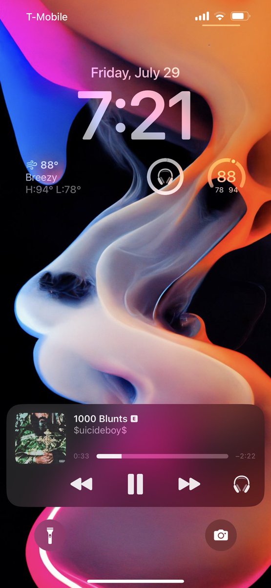 Sdefendre's tweet image. Current lockscreen on #iOS16Beta4