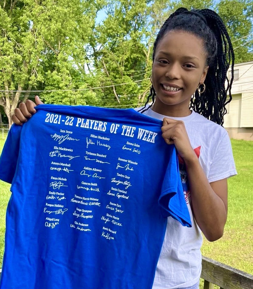 TOTO got out a couple more SFL Girls ‘21-‘22 Player of the Week custom shirts out! <a href="/tyriana_stan21/">tyriana 🤍</a> of <a href="/ONLadyEaglesBa1/">ON Lady Eagles Basketball</a> &amp; <a href="/EmilyFisch05/">Emily Fischer</a> of @Ravenhoopsquad 👏🏽👏🏽