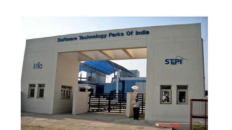 InformedRanchi's tweet photo. There are STPIs under construction and functional too in a few districts of #Jharkhand but you know the circumstances! What else can be said?
I would request @HemantSorenJMM Ji to look into this and review the utility &amp; efficiency of these centres. Pic: STPI Ranchi but who cares? https://t.co/beyr8FGt4p