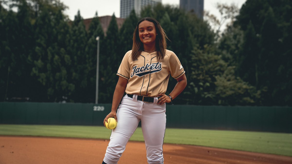 𝘼𝙣𝙤𝙩𝙝𝙚𝙧 incoming Jacket in an all-star game 🤩 Excited for @JaydenGailey to compete in the Premier Girls Fastpitch High School All-American Game❕Catch her with the East squad on Saturday at 7⃣ p.m. on @ESPNU 📺 #BeGold x #404Institute