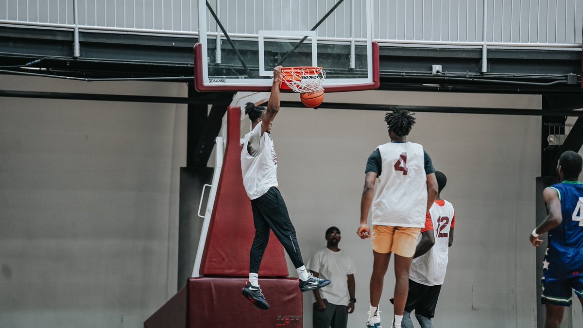 KSTLeague's tweet photo. Frames from Week 7 🔥📸

#KSTLeague | 📸: @Calebphotoz https://t.co/zYwMBsP6aF