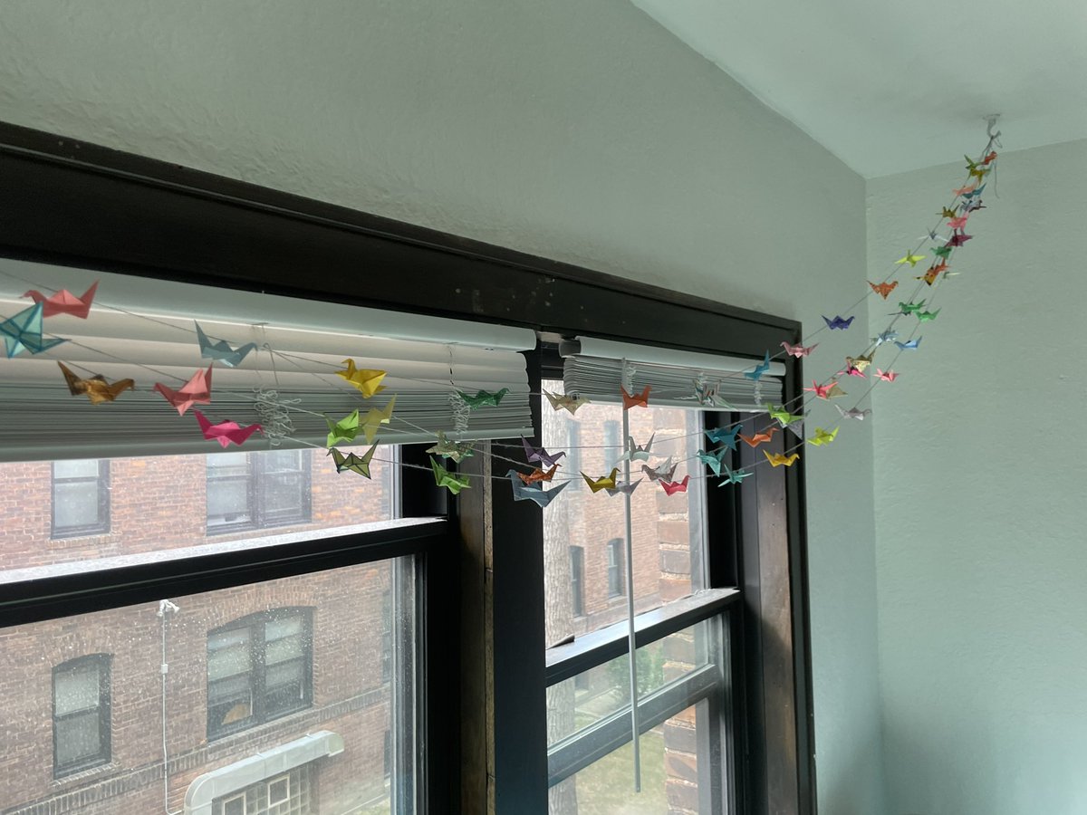 i, too, overflow tweet media