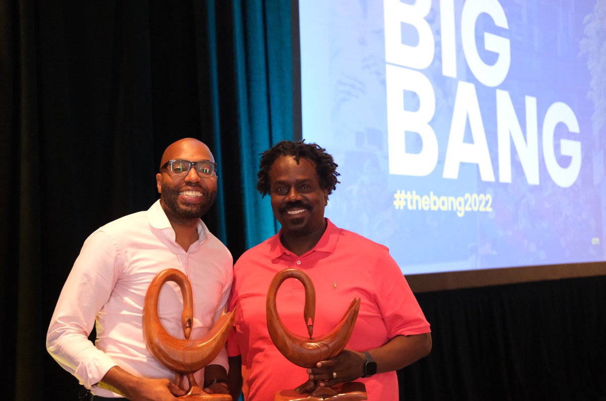Congratulations to our own <a href="/chrisemdin/">Christopher Emdin</a> &amp; <a href="/tdj6899/">Timothy D Jones</a> for receiving the Sankofa award on behalf of #HipHopEd from <a href="/bigpiclearning/">Big Picture Learning</a> #Thebang2022