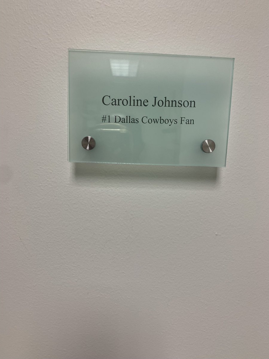 Caroline Johnson tweet media