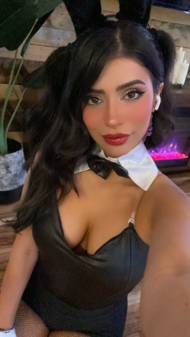 can i b your bunni? 🥺 https://t.co/BazWp5UV4r