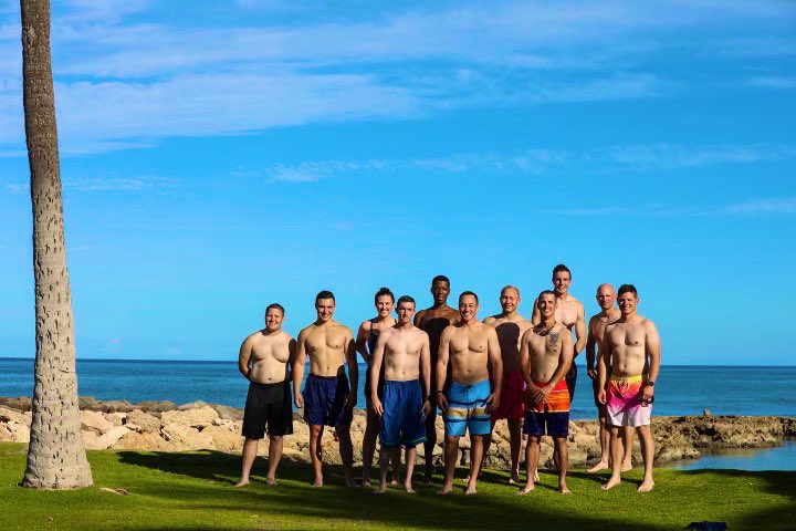 25thDivarty's tweet image. ⚡️ CTLT PT ⚡️

This morning, @25thdivarty CTLT cadets took to the Ko’olina Lagoons with their sponsors and Thunder6 for a swimming/running/calisthenics PT program! 

#tropiclightning #tropicthunder #succeed #usarmy