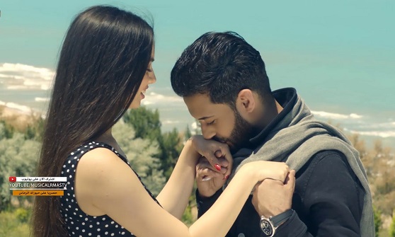 10_sultan's tweet photo. يا أنتِ .. كلما تمنيتك يخفق نبضي
وكأنه يحترق فوق جمر أشواقي
فنبضي عندك وقلبي لكِ 
وجسدي من لهفتي يحترق 
كلما مر طيفك أمام أحداقي
وضعتيني في قيد الجنون 
فلا أنتِ بالبعيد الذي يُنسى 
ولا أنتِ التي فى عناقي
فهل أتيتي فأنا من يوم عشقتك 
أحلم بيوم التلاقي
#دحسن https://t.co/EylpfKbqPj