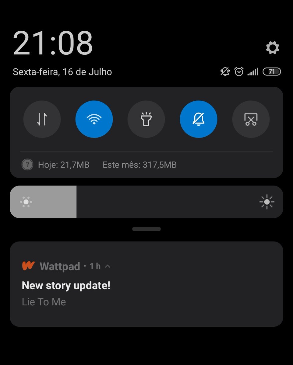 Handinhabebek's tweet photo. e eu que tiro print das notificações de att de LTM toda vez porque sim, momentos históricos 🥹 https://t.co/61IDNMSrsB