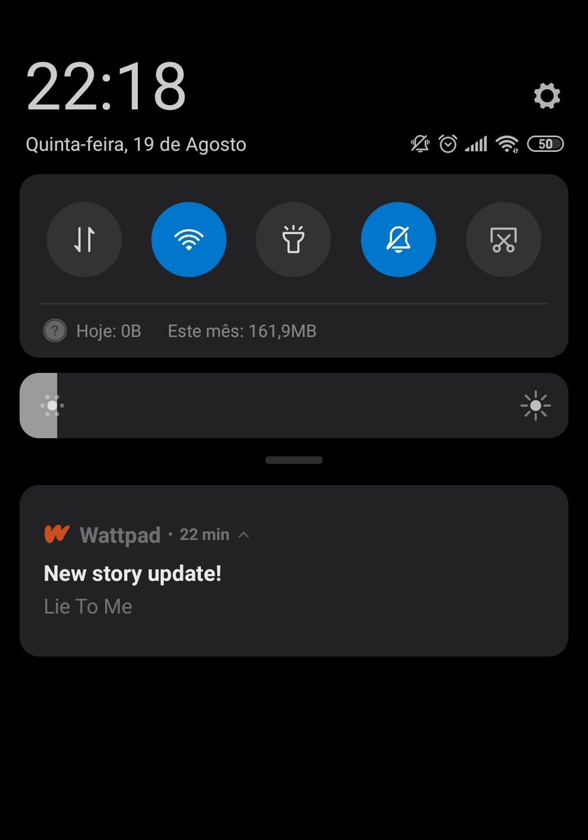 Handinhabebek's tweet photo. e eu que tiro print das notificações de att de LTM toda vez porque sim, momentos históricos 🥹 https://t.co/61IDNMSrsB