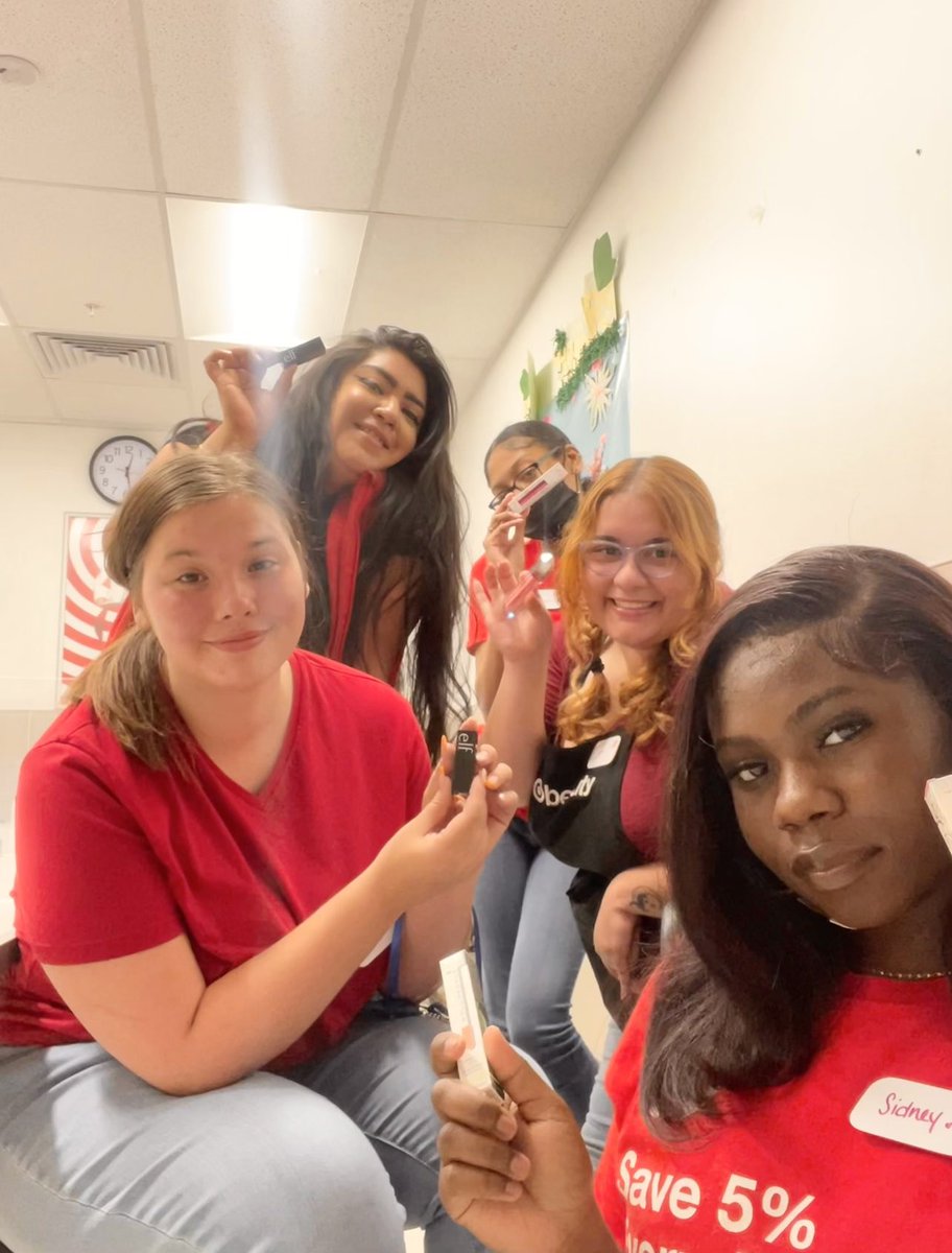Happy National Lipstick Day from Target BayParkway Beauty Team. 💄💄💄 #nationallipstickday the ladies are prepared for any lip product questions.