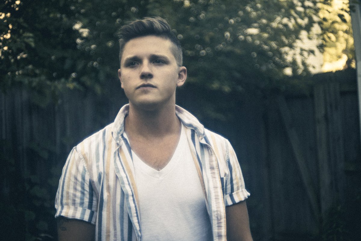 postgospelmusic's tweet photo. Going to being putting a lot of energy into this project. Lots of ideas that don't fit in the lines of 'plans' i've done before. The first single will be here soon.  Tell a friend where to find me. Glad to have you along for the ride.

📷: @sebastianrichey https://t.co/RBTd3I89te