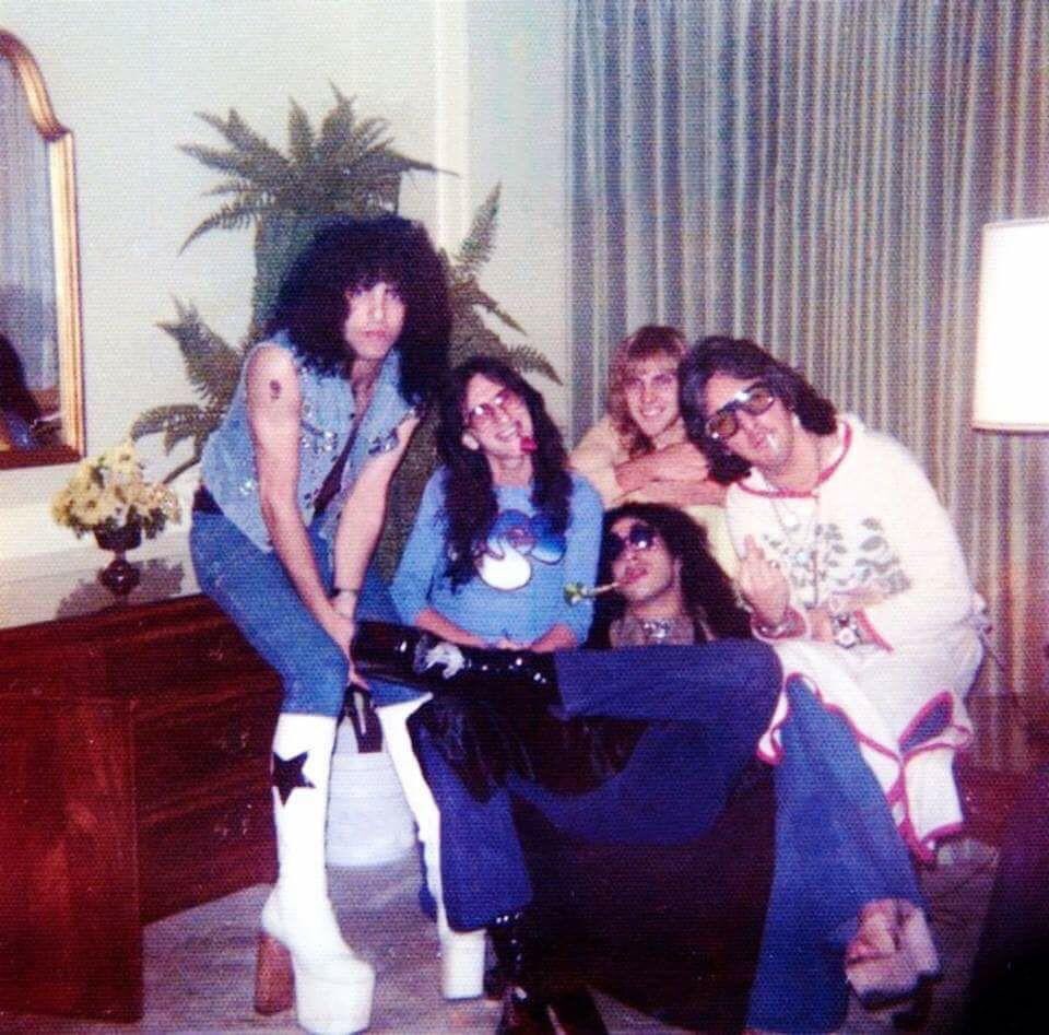 Bob Nash tweet media