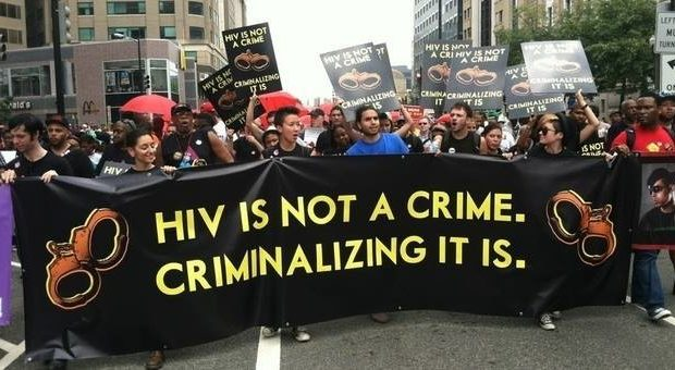 ludobok's tweet photo. Punitive &amp; discriminatory laws that stigmatize marginalized communities are hindering the fight to #EndAIDS.

Ending legal discrimination is key to building a fairer, healthier 🌎 for all.

More from @Mandeep_Dh via @UN_News_Centre. 

#AIDS2022 https://t.co/H4fpC5sLag