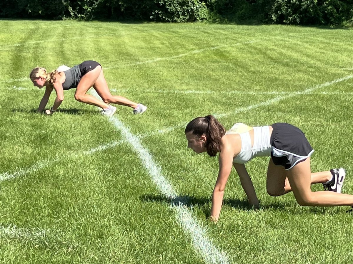CGHSTennis's tweet photo. GREAT morning of team building led by our awesome @AthleticsCG Mr. Ludwig & Marcus Thimios of MT Performance. What a team experience to catapult us into our season in just over a week! Proud of these girls who showed up this week to put the hard work in! #dothesmallthings #TEAM https://t.co/8d3ev9iMEU