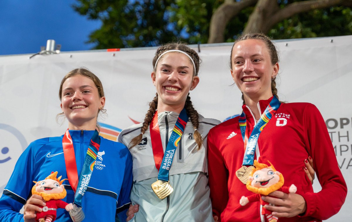 SwissAthletics's tweet photo. Von der #UBSKidscup-Siegerin zur #EYOF-Gewinnerin: Die Siebenkämpferin Lucia Acklin gewann für die Schweiz das erste Leichtathletik-Gold seit der Stabhochspringerin @angelica_moser_ 2013 in Utrecht! @EuroAthletics @DecathletesOfEu 📸 @swissteam https://t.co/tJ1hrmlEjQ