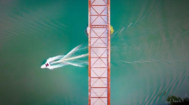 IgersAnjou's tweet photo. « Ainsi pont,pont, pont… » Le coup de cœur de l’équipe du jour ! Bravo @dr.icee
.
Partagez avec nous vos clichés insolites de l’Anjou #igersanjou 
.
Sélection du jour @Severine_P https://t.co/207DAWCKB6