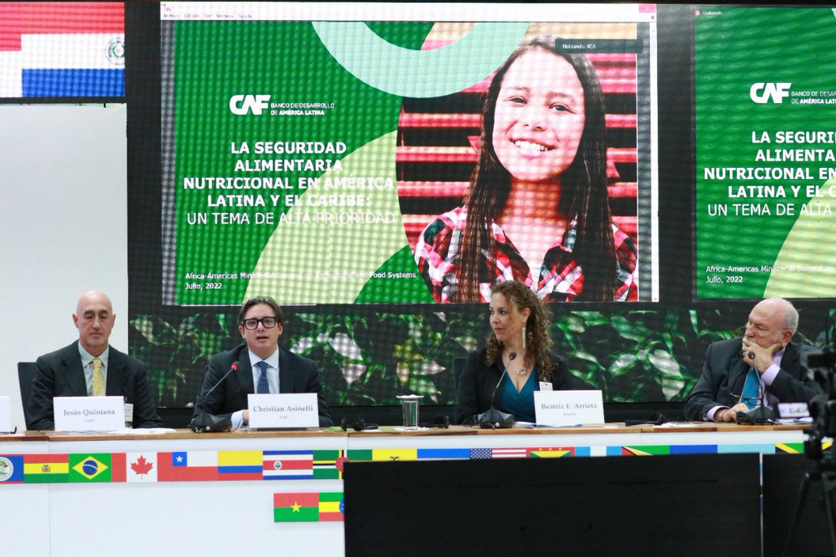 IICAnoticias's tweet photo. @AGRAAlliance @NEPAD_Agency @ObservadorUY @JamaicaObserver @clarinrural @GYChronicle @Bayer4Crops @AgendaCAF @BancoMundial @Microsoft @Rabobank @Syngenta @afaas_ed Beatriz Arieta, de Bayer,celebró: "Ser parte de esta colaboración de África y Américas definitivamente constituye el objetivo de desarrollo sustentable que nos trazamos ya hace años".
#CostaRica #AGRAA #IICA #Agricultura https://t.co/fsqROmsE7o