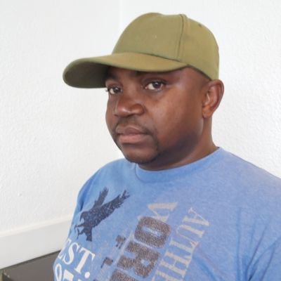 There’s another Zimbabwean I’m looking for! This one!

I’m willing to put R20k for anyone with credible information of his whereabouts.

Twitter please lead me in the right direction…