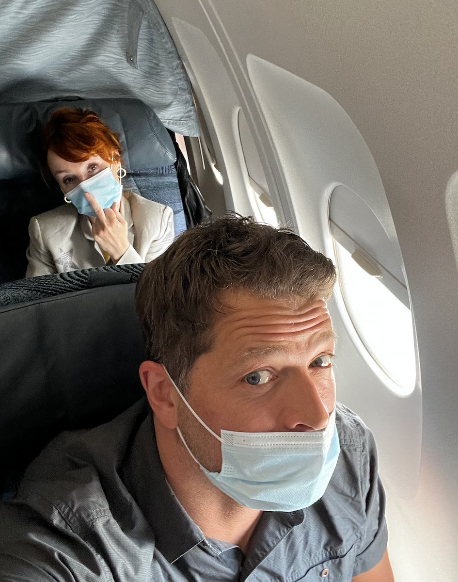The people on this plane are so polite. 

(I can’t really blame @RuthieConnell for flipping the guy in front of her off; he clearly doesn’t know how to wear a mask properly.)