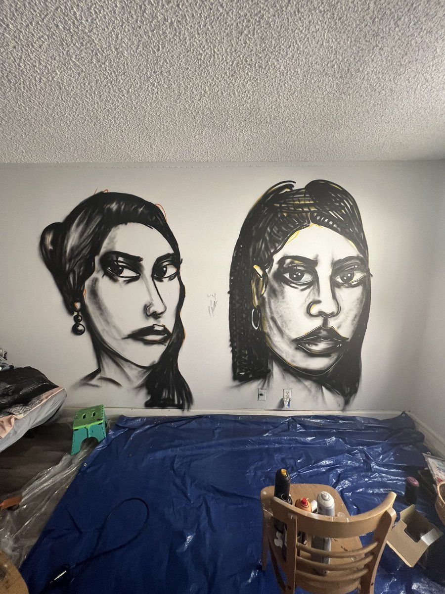 Monacho93's tweet photo. Some art from this week. #spraypaint #artwork #streetart #acrylicpainting #artist #portraitart https://t.co/iZBXfMMkZe
