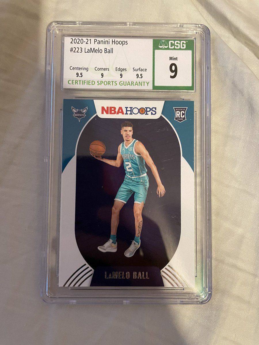 BCCards412's tweet image. GIVEAWAY!!

To celebrate my 1 year back in the hobby, I want to give 2 people something. 

1. Simply RT and Follow for the Nick Chubb /99 AND the Joe Burrow /399. Winner chosen Monday 8/1

2. The Ball will be given to the person who spends the most in my sale this weekend!