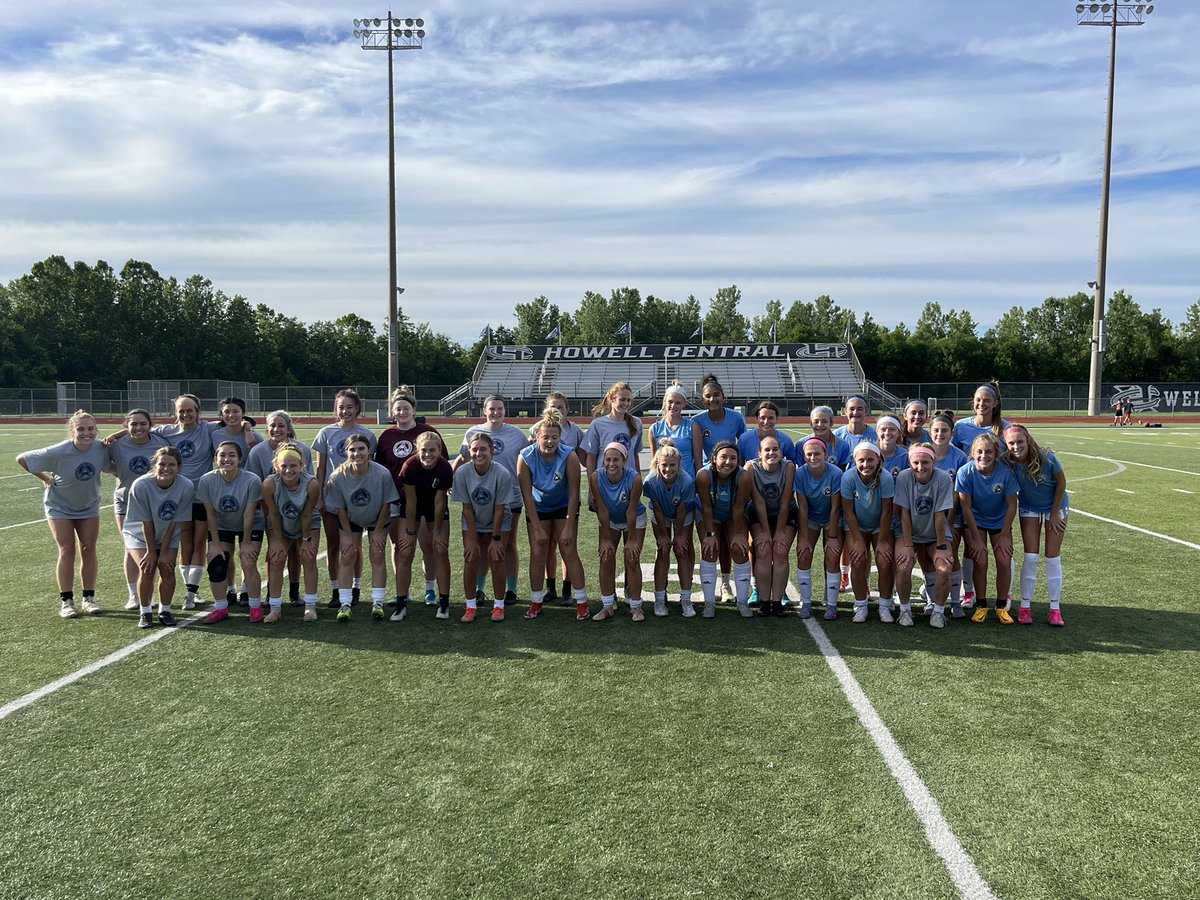 Big turnout for the 2022 <a href="/FHCGirlsSoccer/">FHC Girls Soccer</a> alumni game!   

9 District titles….7 State Quarterfinals….2 Final Fours represented on the “Alumni” team tonight!! 

GREAT welcoming these ladies &amp; their family members back on campus tonight!! 

“Once a SPARTAN…..ALWAYS a SPARTAN”